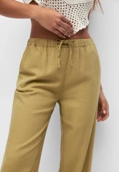 PULL & BEAR Rustic Jogging - Trainingsbroek - Green -PULL BEAR Winkel ab98d6b9eb914ce3b5c39cc7d475cc14