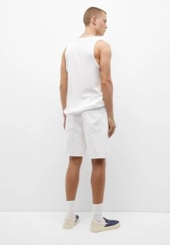 PULL & BEAR Bermuda - Jeansshort - White -PULL BEAR Winkel ad4fe5d6f6ee4f2a87b49e3588cc751c