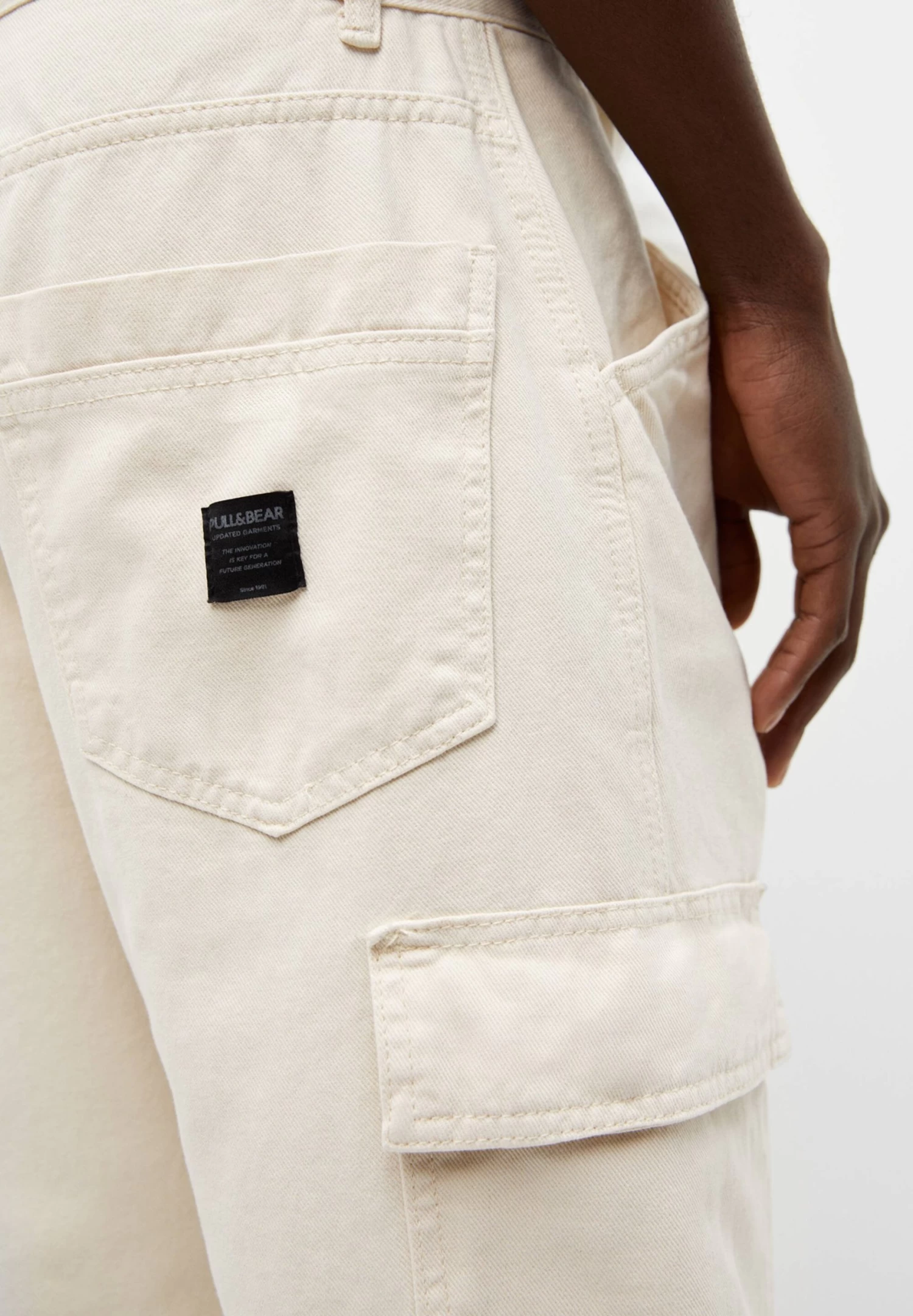 PULL & BEAR Wide-Leg - Cargobroek - Beige 5 PULL & BEAR Wide-Leg - Cargobroek - Beige - Afbeelding 5