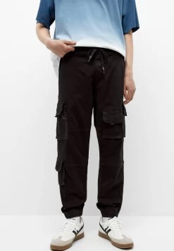 PULL & BEAR With Multiple Pockets - Trainingsbroek - Black