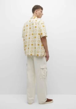 PULL & BEAR Overhemd - Ochre -PULL BEAR Winkel b0af2d41f5b24dc68a7d8884b8d61968