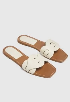 PULL & BEAR Crossover- Muiltjes - Beige -PULL BEAR Winkel b0c5f8928d7048f9acd8f8221f506443