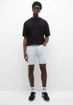 PULL & BEAR Jeansshort - Stone Blue Denim -PULL BEAR Winkel b0e37a01040448969db0687bca9e995b