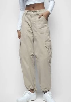 PULL & BEAR With Panels - Cargobroek - Beige