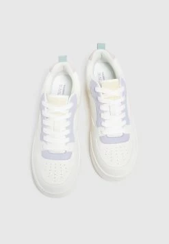 PULL & BEAR Casual Fit - Sneakers Laag - Multi Coloured -PULL BEAR Winkel b44cdc1a4f9548d389add13e31162e8b