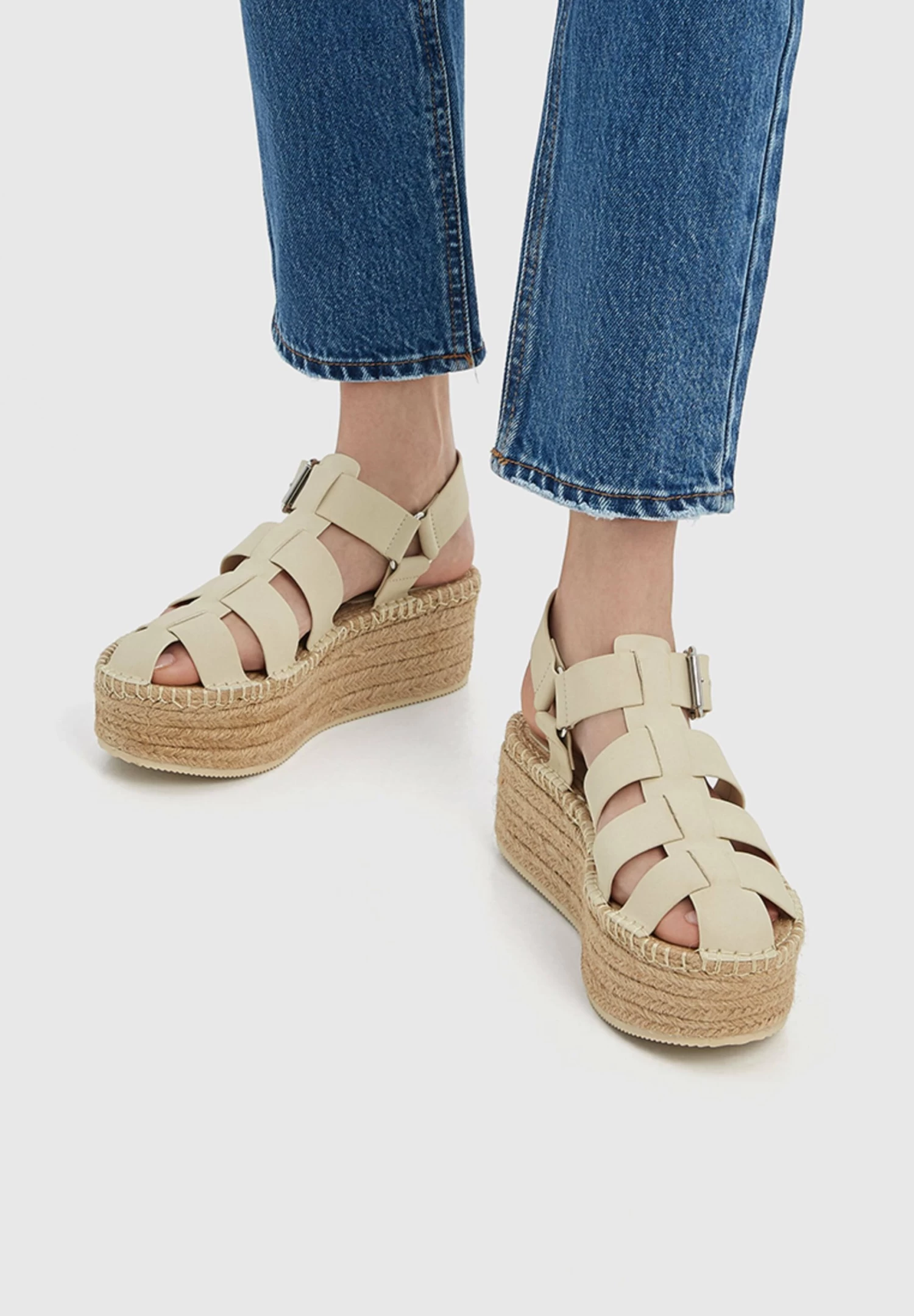 PULL & BEAR Cage - Sandalen Met Sleehak - Nude 1 PULL & BEAR Cage - Sandalen Met Sleehak - Nude