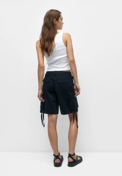 PULL & BEAR Bermuda- Shorts - Black -PULL BEAR Winkel b83aa3acd6f448cfb926ad068cf210ea