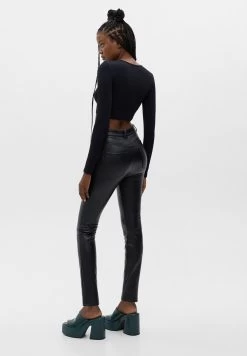 PULL & BEAR Skinny - Broek - Black -PULL BEAR Winkel b88f826d90ca403bae6ec3935fa0a893