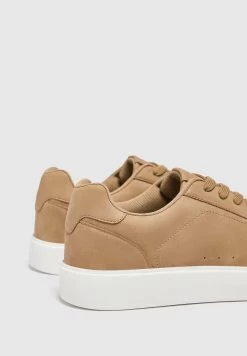 PULL & BEAR Casual - Sneakers Laag - Brown -PULL BEAR Winkel b97119d9f8654c9a8d3dbfbf6ca9e4b7