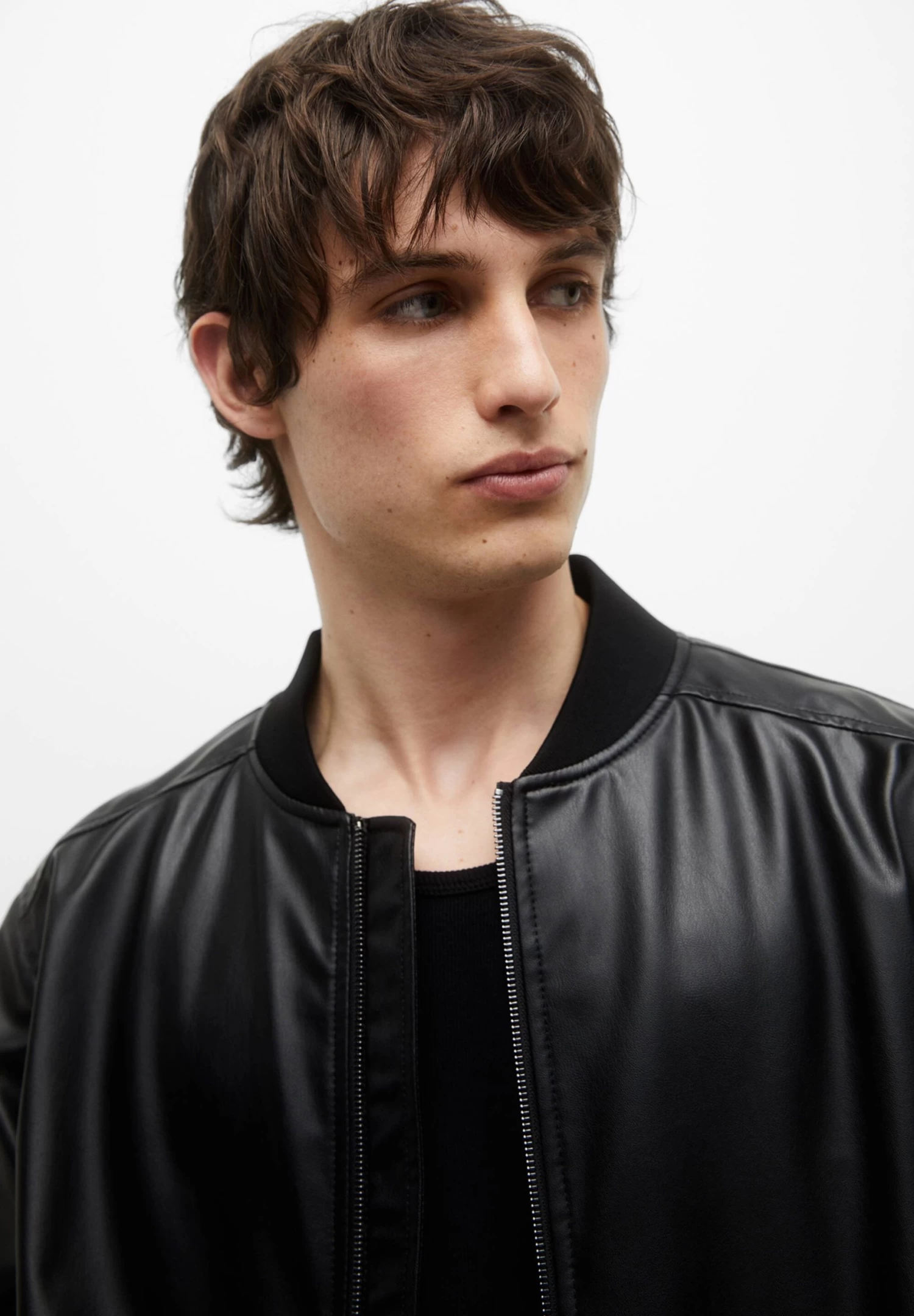 PULL & BEAR Imitatieleren Jas - Black 4 PULL & BEAR Imitatieleren Jas - Black - Afbeelding 4