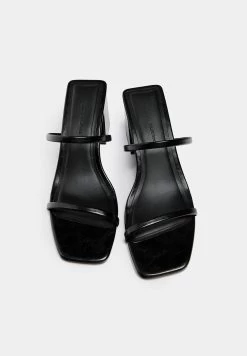 PULL & BEAR With Straps - Muiltjes Met Hak - Black -PULL BEAR Winkel baab223d1a5c421380fc7d17902d7423