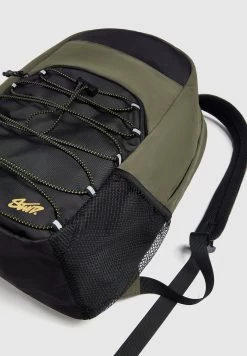 PULL & BEAR Technical - Rugzak - Green -PULL BEAR Winkel bae1088aa38246f089e7f5b2c90369e8