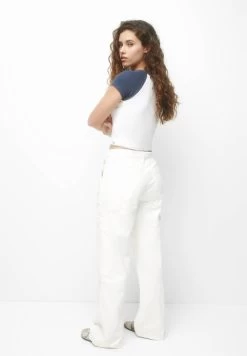 PULL & BEAR Cropped Raglan-Sleeve - T-Shirt Print - White -PULL BEAR Winkel c25e7c20a4db493a843c848b76b10153