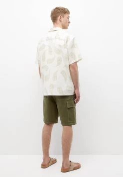 PULL & BEAR Short Sleeve Shirt With Paisley Print - Overhemd - White -PULL BEAR Winkel c2b4b67475024fc0bce3baecccda2eab