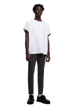 PULL & BEAR Carrot- Straight Leg Jeans - Dark Grey -PULL BEAR Winkel c3c468008a1c4ebab0aad50a4ff991de