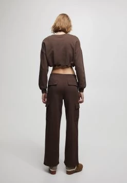 PULL & BEAR Cropped With Elastic Hem - Sweater - Mottled Brown 9 PULL & BEAR Cropped With Elastic Hem - Sweater - Mottled Brown -PULL BEAR Winkel c3d9727e544a4ad8a6721c7be228a22a