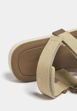 PULL & BEAR Contrast Technical- Sandalen - Mottled Beige -PULL BEAR Winkel c41db123b880419d97eeda4b7cb3c4b6