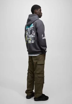 PULL & BEAR Rick & Morty - Hoodie - Grey -PULL BEAR Winkel ccd9b5257ee140a2b2ab0154a78560a2