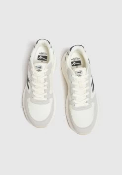 PULL & BEAR Urban - Sneakers Laag - Nude -PULL BEAR Winkel cfada917ecbd4f7da570440ba3fbb9c4