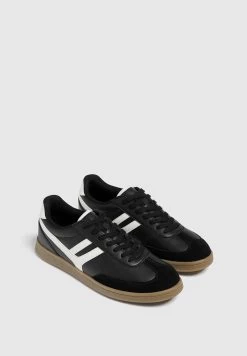 PULL & BEAR Contrast Retro- Sneakers Laag - Black 8 PULL & BEAR Contrast Retro- Sneakers Laag - Black -PULL BEAR Winkel cfe2cfbd267b41b89037fda7e0b64199