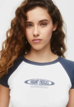 PULL & BEAR Cropped Raglan-Sleeve - T-Shirt Print - White -PULL BEAR Winkel cffee41e6b1b4237b3112252cbeefe8d