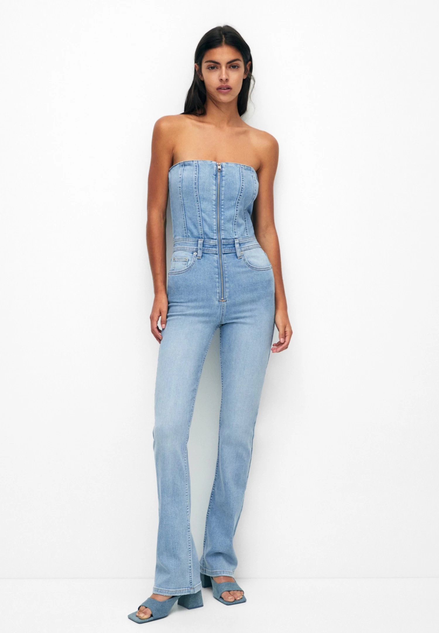 PULL & BEAR Corset - Jumpsuit - Blue Denim 2 PULL & BEAR Corset - Jumpsuit - Blue Denim - Afbeelding 2