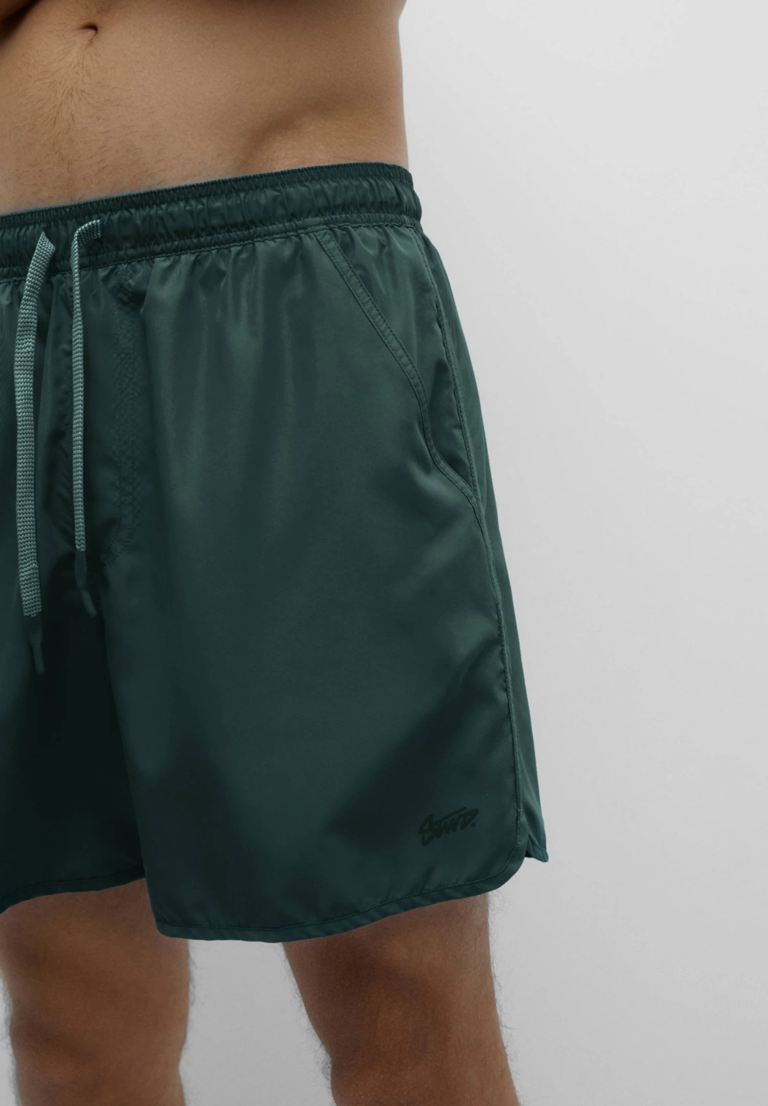 PULL & BEAR Basic With Elastic Waistband - Zwemshorts - Green 4 PULL & BEAR Basic With Elastic Waistband - Zwemshorts - Green - Afbeelding 4