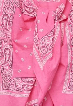PULL & BEAR Printed Bandana-Style Sarong - Strandaccessoire - Pink -PULL BEAR Winkel d44c10a4c9624f129e2b81adb4c5a9c9