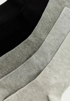 PULL & BEAR Sokken - Light Grey -PULL BEAR Winkel d49926a39ea04d6781dc5abeb5fb66d9