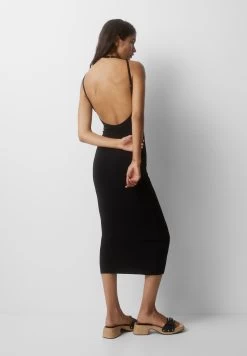 PULL & BEAR Halterneck- Maxi-Jurk - Black 7 PULL & BEAR Halterneck- Maxi-Jurk - Black -PULL BEAR Winkel d4dbbbcc40e8402698faca6704978d24
