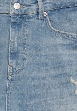 PULL & BEAR Ripped Carrot Fit - Jeans Tapered Fit - Light Blue Denim -PULL BEAR Winkel d91174fce43e48f6891196f349377a6e