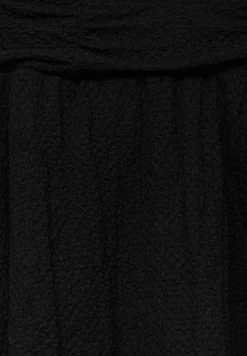 PULL & BEAR Asymmetric Mini- Minirok - Black -PULL BEAR Winkel dad4077f50e44ab38bc8abb62922ea9a