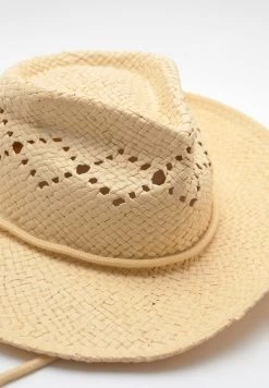 PULL & BEAR Cowboy With Drawstring - Hoed - Brown -PULL BEAR Winkel e023beb63d954c75895092fb2a3a47bb