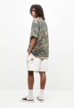 PULL & BEAR Print Short Sleeve- Overhemd - Dark Green 8 PULL & BEAR Print Short Sleeve- Overhemd - Dark Green -PULL BEAR Winkel e07854353d4043fa8fce4030ef668ee6