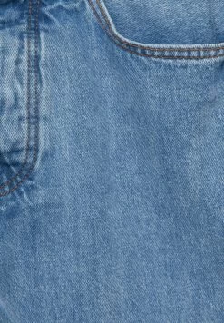 PULL & BEAR Straight Leg Jeans - Blue Denim -PULL BEAR Winkel e18a69cf376749868877fa14ac98014c