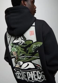 PULL & BEAR One Piece- Hoodie - Mottled Black 12 PULL & BEAR One Piece- Hoodie - Mottled Black -PULL BEAR Winkel e19667df2c5b4f4188480c67b430ca99