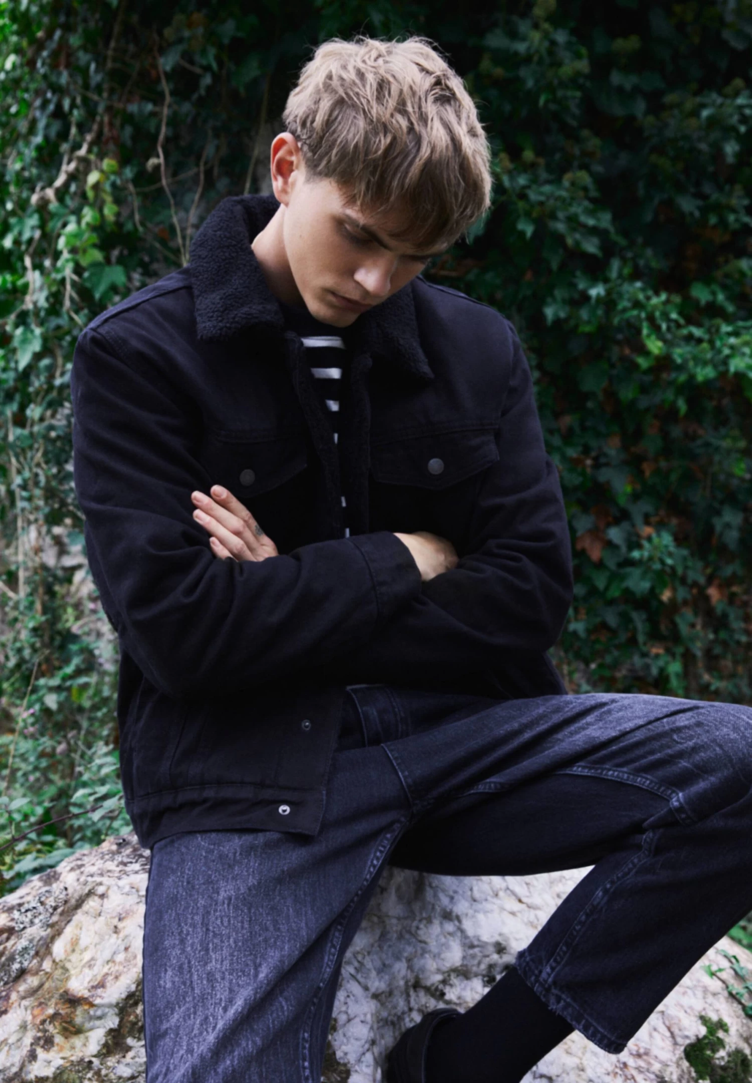 PULL & BEAR Basic- Spijkerjas - Mottled Black 9 PULL & BEAR Basic- Spijkerjas - Mottled Black - Afbeelding 9