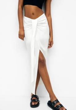 PULL & BEAR Maxirok - White