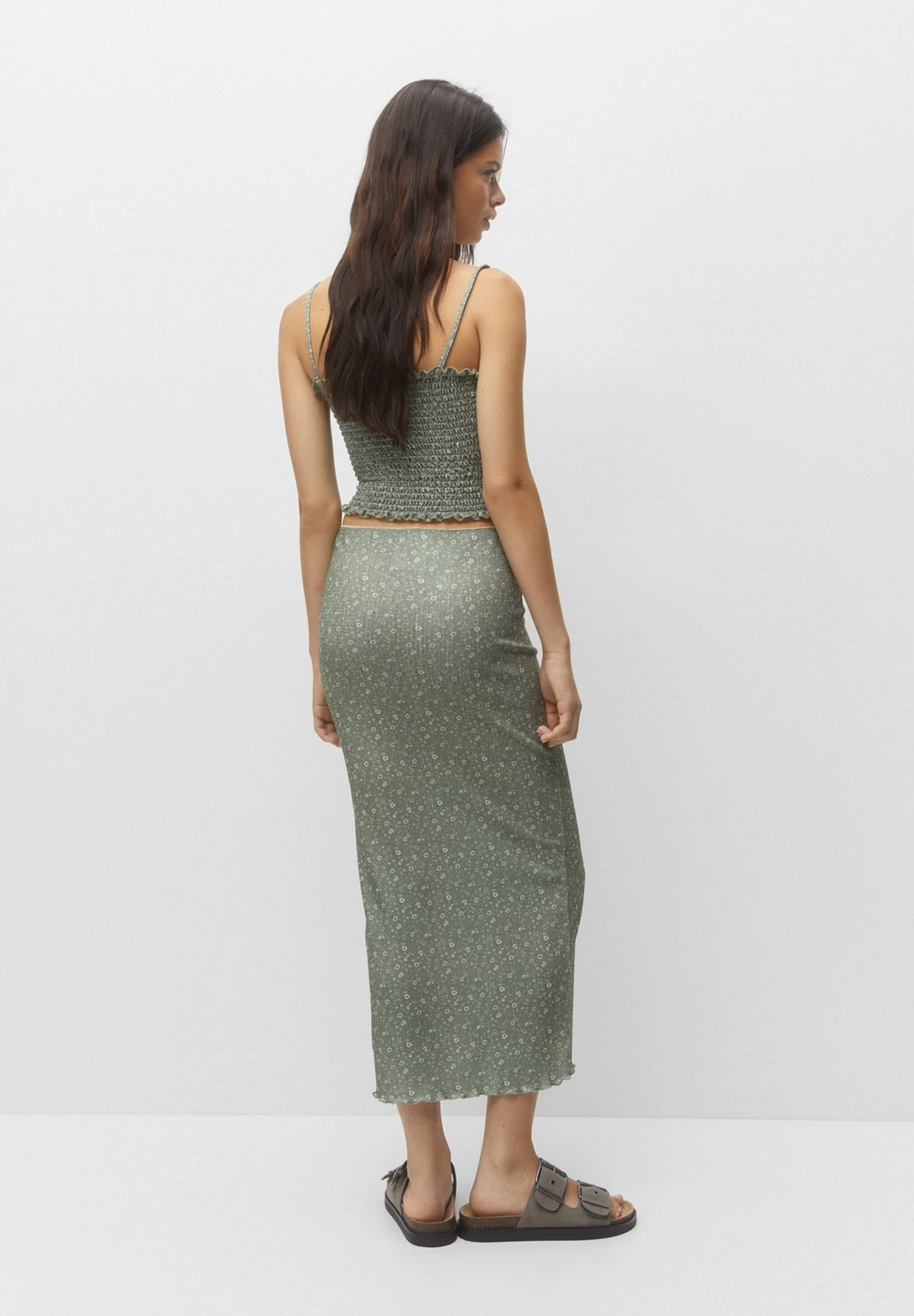 PULL & BEAR Floral-Midi - Kokerrok - Green 3 PULL & BEAR Floral-Midi - Kokerrok - Green - Afbeelding 3