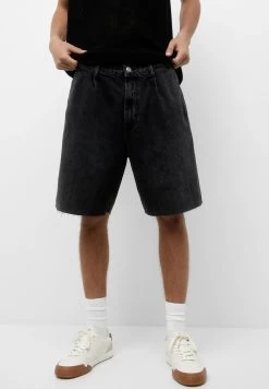 PULL & BEAR Faded - Bermuda- Jeansshort - Black