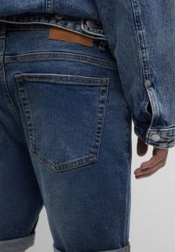 PULL & BEAR Jeansshort - Dark Blue Denim -PULL BEAR Winkel ed0036997b5f476c8862f070f7af7a2d