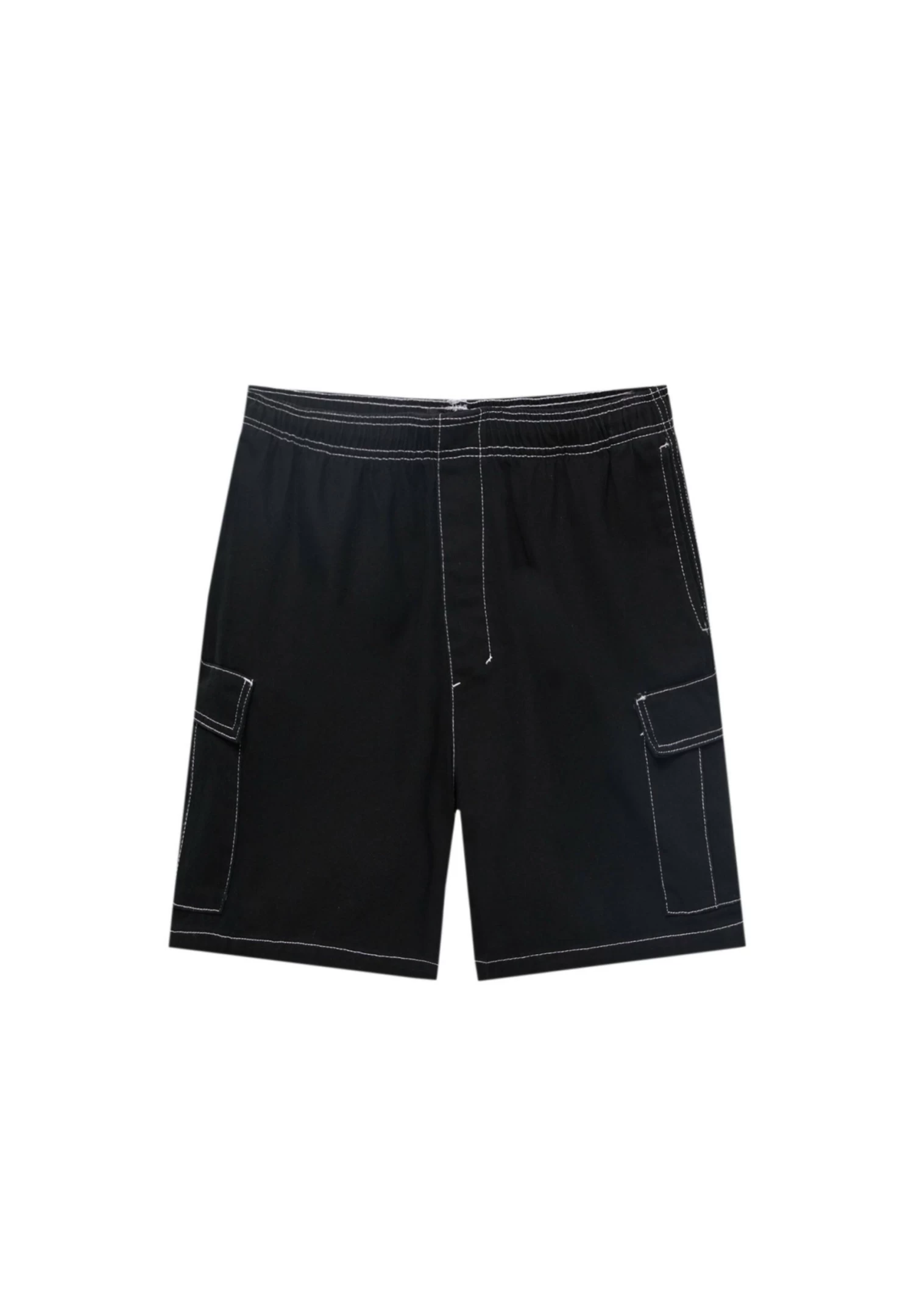 PULL & BEAR Bermuda With Seam Detail - Shorts - Black 5 PULL & BEAR Bermuda With Seam Detail - Shorts - Black - Afbeelding 5