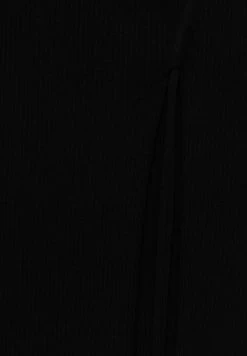 PULL & BEAR Midi With Slit - Kokerrok - Black 14 PULL & BEAR Midi With Slit - Kokerrok - Black -PULL BEAR Winkel eda4687856a842b49f375cec6ab9e939