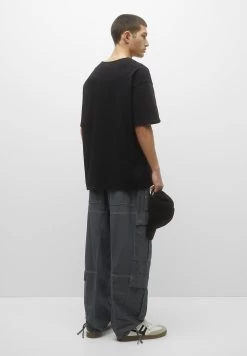 PULL & BEAR Heavy Weight - T-Shirt Basic - Mottled Black -PULL BEAR Winkel f06952fd716c4eeb894ad7f1a37faccd
