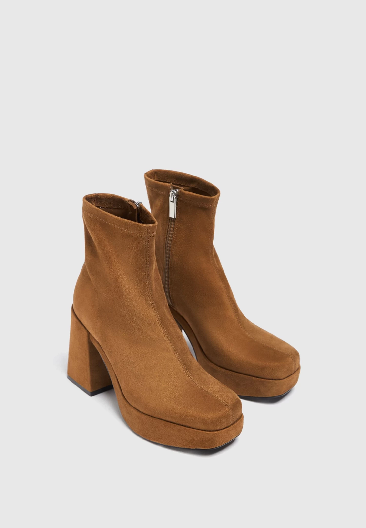 PULL & BEAR Enkellaarsjes Met Plateauzool - Brown 2 PULL & BEAR Enkellaarsjes Met Plateauzool - Brown - Afbeelding 2