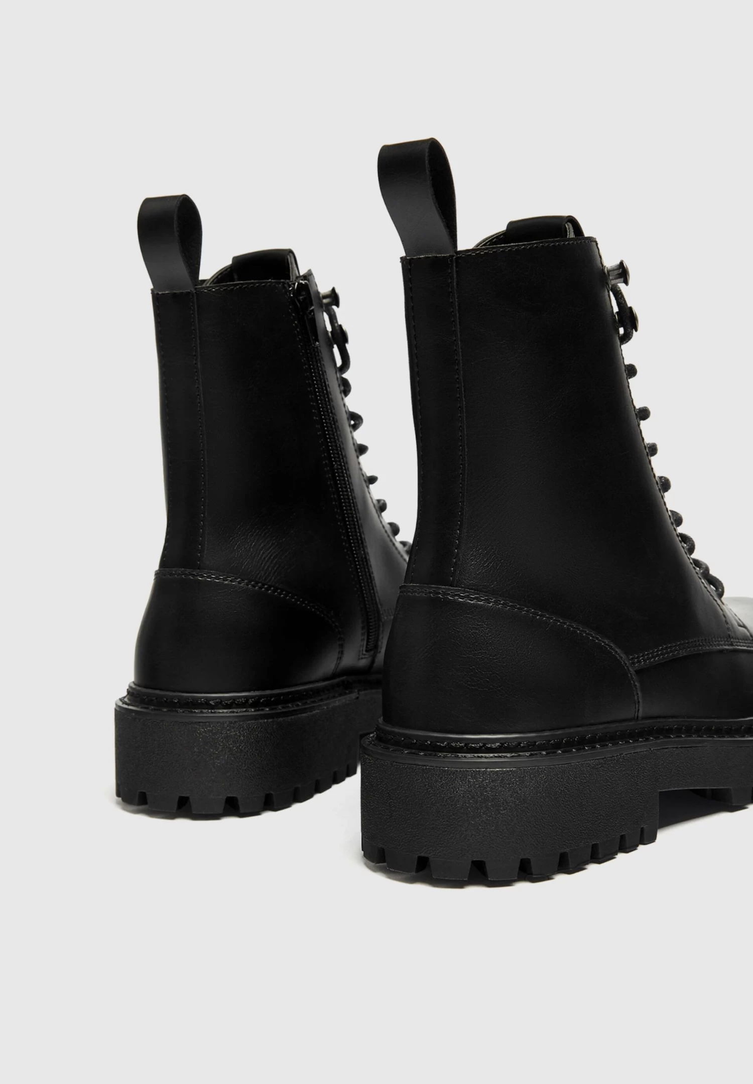 PULL & BEAR Track- Veterboots - Black 4 PULL & BEAR Track- Veterboots - Black - Afbeelding 4