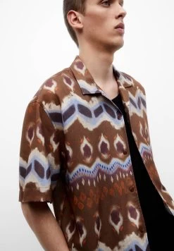 PULL & BEAR Print Short Sleeve - Overhemd - Brown -PULL BEAR Winkel f665e9fb0b2b467a91328d088db67a0c