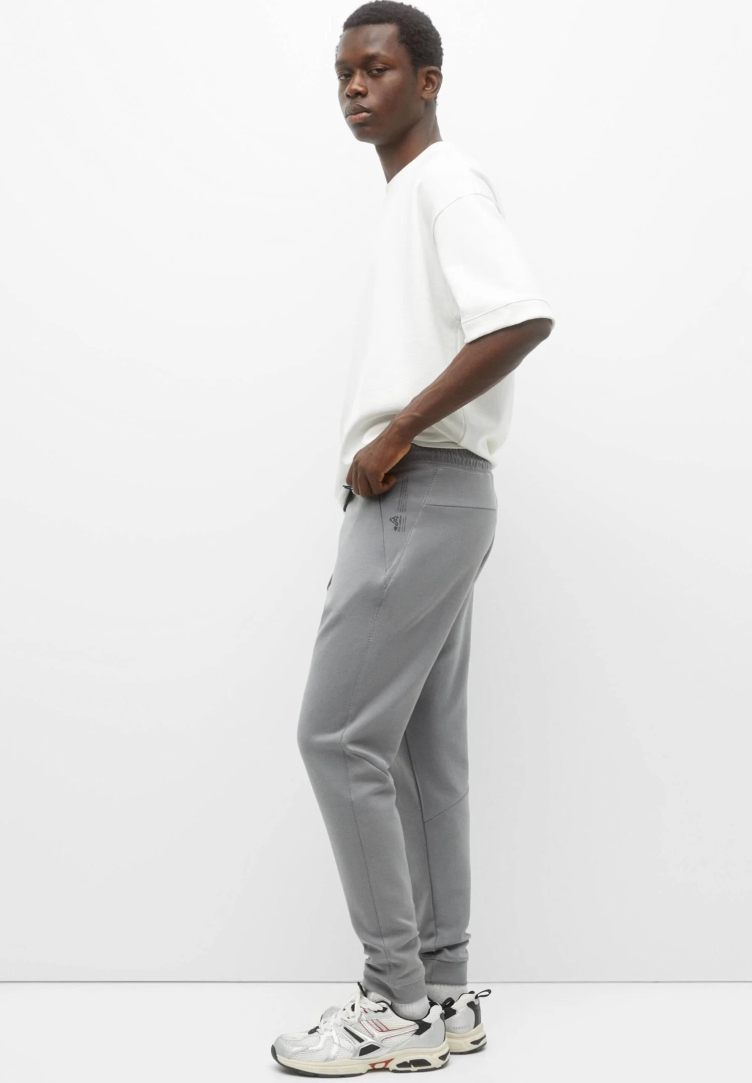 PULL & BEAR With Zip Pockets - Trainingsbroek - Grey 5 PULL & BEAR With Zip Pockets - Trainingsbroek - Grey - Afbeelding 5