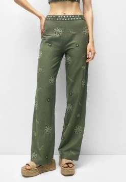 PULL & BEAR With Mirror - Broek - Green -PULL BEAR Winkel fda19bcea4a54ba4a3d7622f4b2f3e07