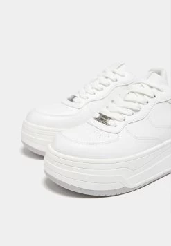 PULL & BEAR Mit Dicker - Sneakers Laag - White -PULL BEAR Winkel fdaf7ef5bbcb4a769e8ff86244af1501
